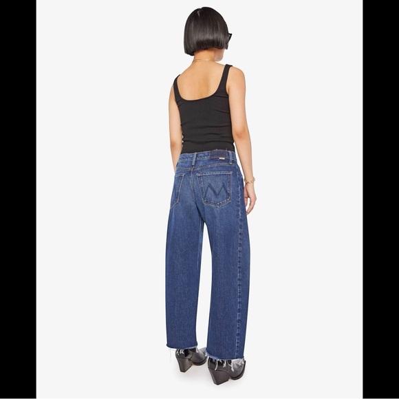 MOTHER Barrel Leg Jean Lil Mid Rise Full Pipe Flood Fray in Unplugged 30 - Picture 2 of 16
